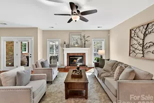 6711 Lyndonville Dr, Charlotte, NC 28277 - Photo 10