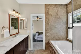 6711 Lyndonville Dr, Charlotte, NC 28277 - Photo 26