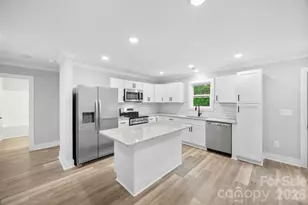 414 Peachtree St, Albemarle, NC 28001 - Photo 8