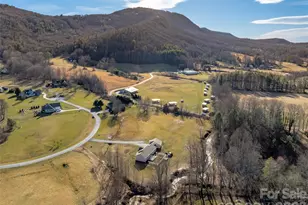 90 Saddle Club Ln, Hendersonville, NC 28739 - Photo 44