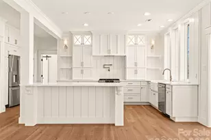 90 Saddle Club Ln, Hendersonville, NC 28739 - Photo 10