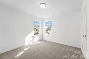 6717 Brushwood Dr, Charlotte, NC 28262 - Photo 20