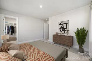 4133 Vis Pne Dr, Charlotte, NC 28215 - Photo 8