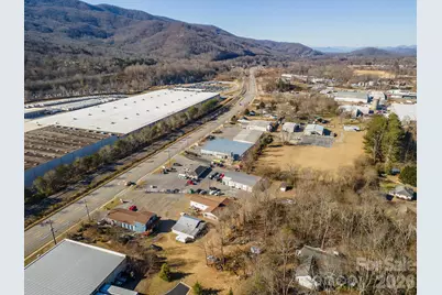 2968 US 70 Highway, Black Mountain, NC 28711 - Photo 6