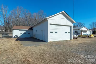 2968 US 70 Highway, Black Mountain, NC 28711 - Photo 16