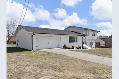 508 American Legion Road, Greer, SC 29651 - Photo 2