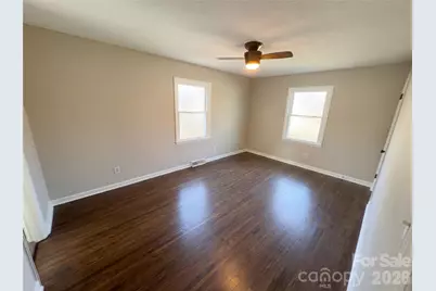 7700 Meadowdale Lane, Charlotte, NC 28212 - Photo 18