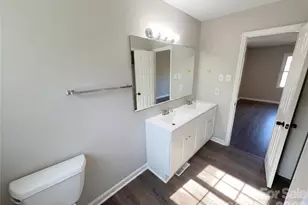 7700 Meadowdale Ln, Charlotte, NC 28212 - Photo 20