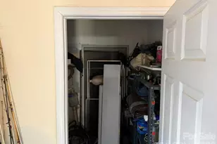 411 27th Ave Cir NW, Hickory, NC 28601 - Photo 34