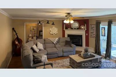 411 27th Avenue Circle NW, Hickory, NC 28601 - Photo 20