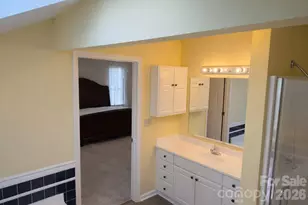 411 27th Ave Cir NW, Hickory, NC 28601 - Photo 40