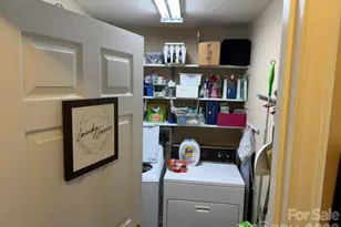 411 27th Ave Cir NW, Hickory, NC 28601 - Photo 28