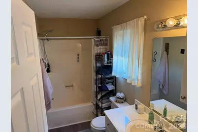 411 27th Avenue Circle NW, Hickory, NC 28601 - Photo 46