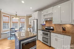 4852 Brookridge Dr NE, Hickory, NC 28601 - Photo 30