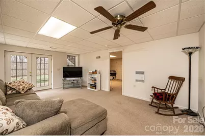 2640 Ironwood Drive, Hickory, NC 28602 - Photo 30