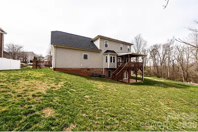 2640 Ironwood Drive, Hickory, NC 28602 - Photo 36