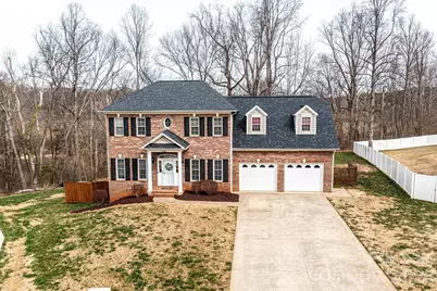 2640 Ironwood Drive, Hickory, NC 28602 - Photo 4