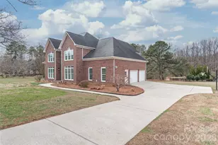 1264 Willow Oaks Trail, Weddington, NC 28104 - Photo 4