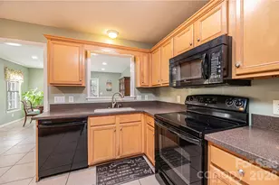 8839 Shepherd Ct, Connelly Springs, NC 28612 - Photo 12