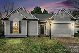 10327 Creswell Ct, Charlotte, NC 28215 - Photo 1