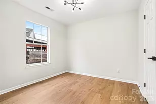 10327 Creswell Ct, Charlotte, NC 28215 - Photo 28