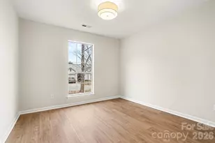 10327 Creswell Ct, Charlotte, NC 28215 - Photo 24