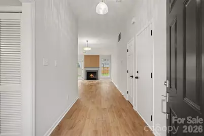 10327 Creswell Court, Charlotte, NC 28215 - Photo 4