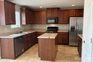 11615 Ragan Elizabeth Ct, Charlotte, NC 28278 - Photo 6