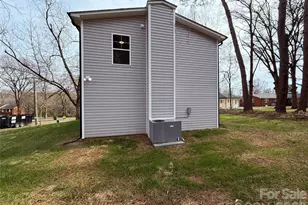 233 Pecan Dr, Oakboro, NC 28129 - Photo 4