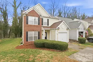 885 Autumn Rain Ln, Charlotte, NC 28209 - Photo 18