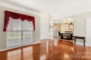 9222 Hickory Tree Ln, Charlotte, NC 28277 - Photo 14