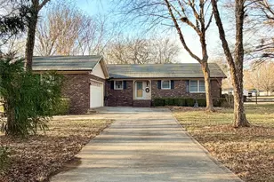 8422 Wonderwood Ln, Harrisburg, NC 28075 - Photo 2