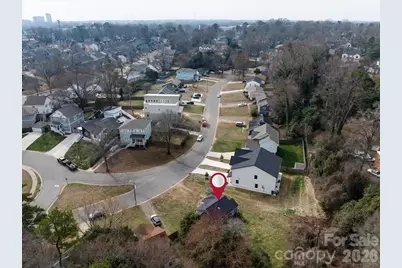 3133 Columbus Circle, Charlotte, NC 28208 - Photo 10