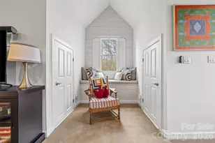 7439 Hurstbourne Green Dr, Charlotte, NC 28277 - Photo 22