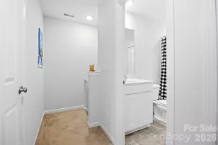 2417 Kings Cross Ct, Winston Salem, NC 27127 - Photo 20