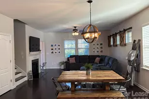 1055 Delridge St, Waxhaw, NC 28173 - Photo 4