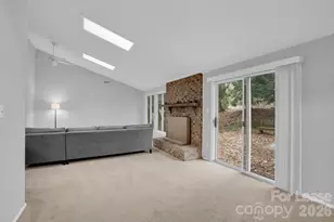 2427 Studley Pl, Charlotte, NC 28212 - Photo 10