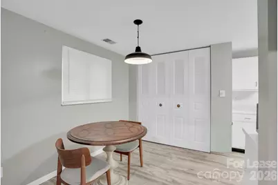 2427 Studley Place, Charlotte, NC 28212 - Photo 12