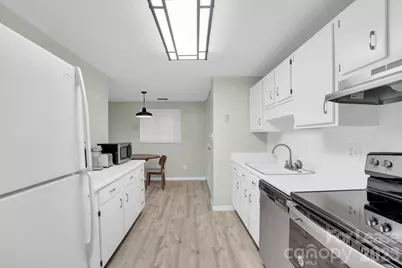 2427 Studley Place, Charlotte, NC 28212 - Photo 14