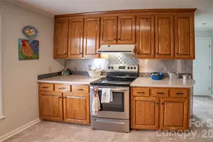 106 Pinebark Ct, Morganton, NC 28655 - Photo 8