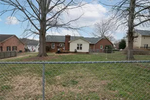 106 Pinebark Ct, Morganton, NC 28655 - Photo 22