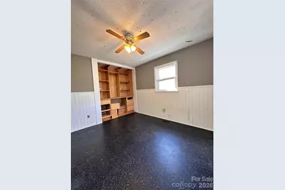 621 E 11th Street, Newton, NC 28658 - Photo 22