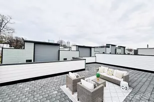 928 Westbrook Dr, Charlotte, NC 28202 - Photo 46