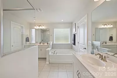 8818 Addingham Drive, Charlotte, NC 28269 - Photo 16