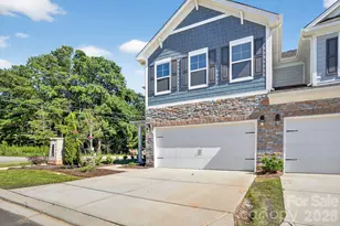 4211 Plumeria Way, Fort Mill, SC 29707 - Photo 2
