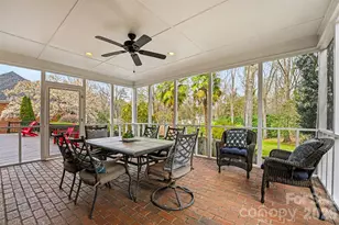 5606 Hillingdon Rd, Charlotte, NC 28226 - Photo 32