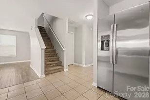 4226 Quinn Drive, Charlotte, NC 28269 - Photo 10