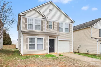 4226 Quinn Drive, Charlotte, NC 28269 - Photo 2