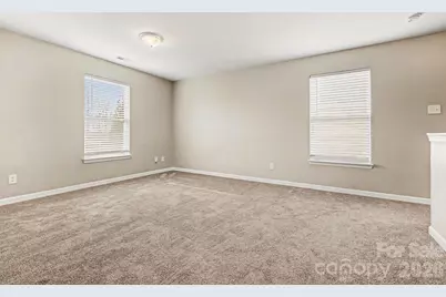 4226 Quinn Drive, Charlotte, NC 28269 - Photo 12