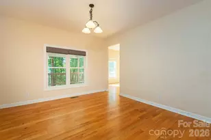 75 Noble Rd, Fairview, NC 28730 - Photo 14